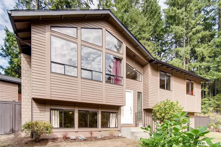 Property Photo:  6201 171st St SW  WA 98037 