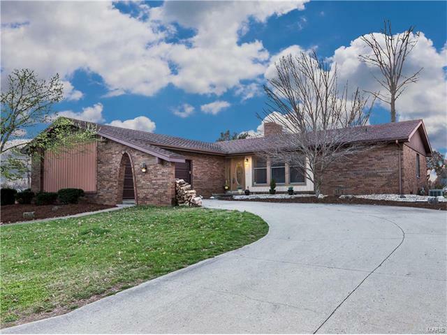 Property Photo: 2 Cardinal Lane IL 62249