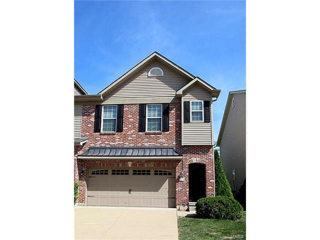 Property Photo: 8013 Presidio Court 1B MO 63130