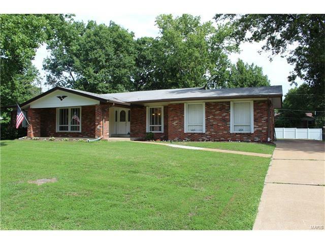 307 Claymont Drive  Ballwin  63011 photo