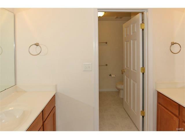 Property Photo:  721 Rose Haven Court   63021 