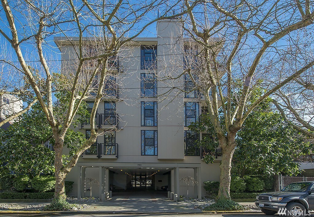 Property Photo: 730 Bellevue Ave E Ph 1 WA 98102
