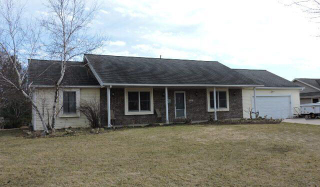 Property Photo:  1116 Seminole Dr  WI 53538 
