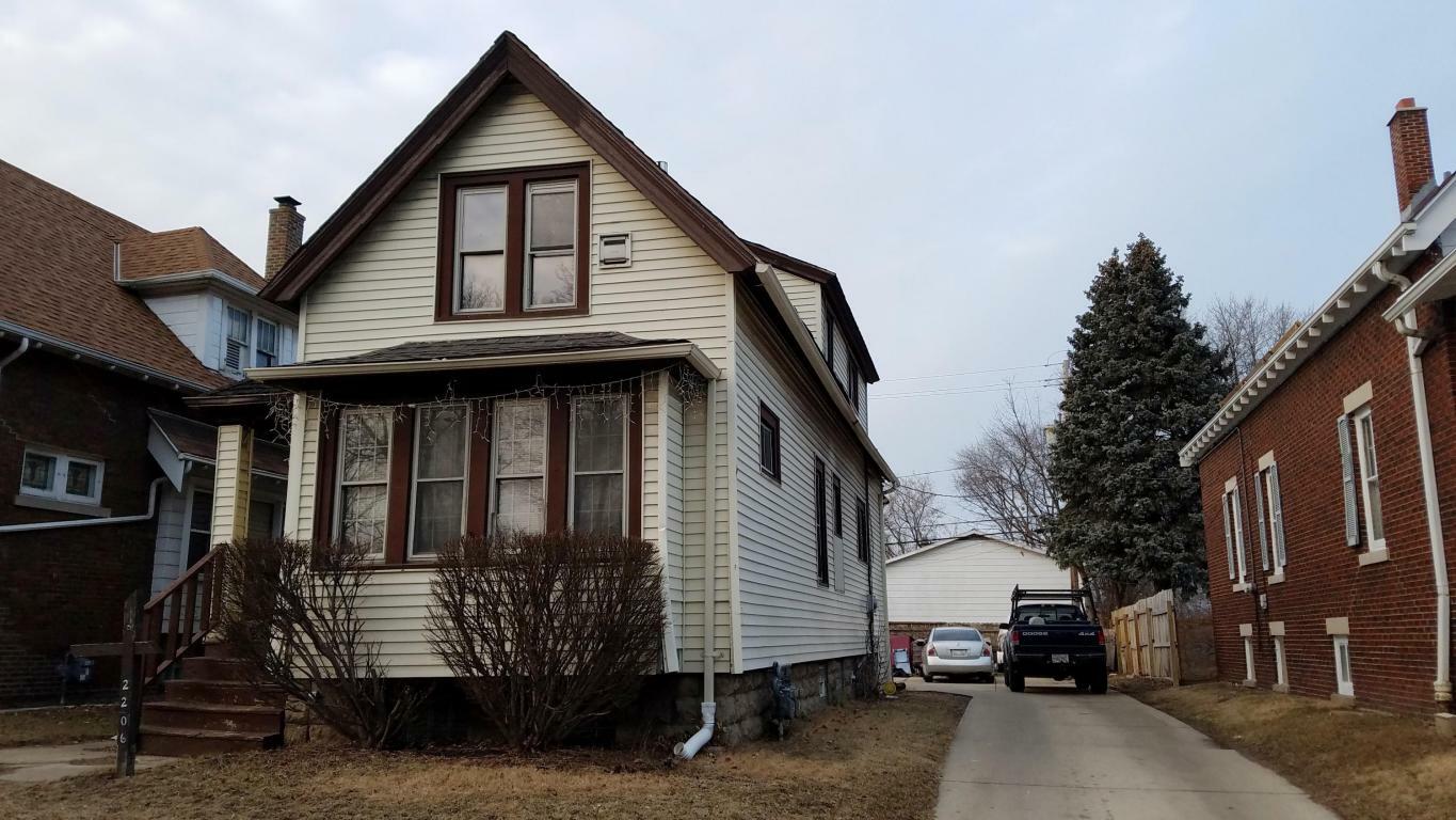 Property Photo:  2206 W Lincoln Ave  WI 53215 