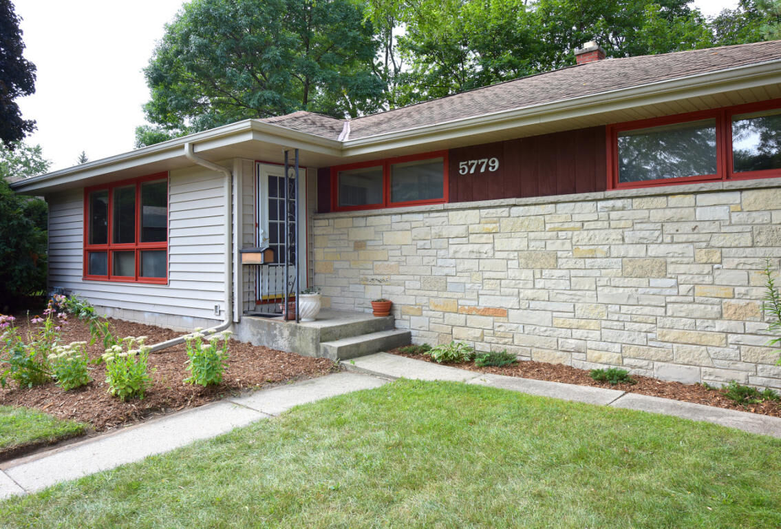Property Photo: 5779 N Witte Ln WI 53209