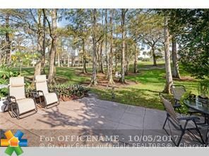 Property Photo:  4706 Queen Palm Ln  FL 33319 