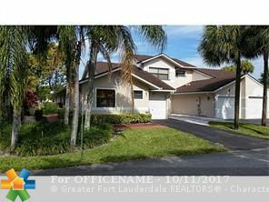 Property Photo:  1208 W Lakes Dr -  FL 33442 