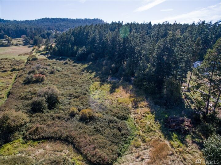 Property Photo: 252 B Fieldstone Rd WA 98250