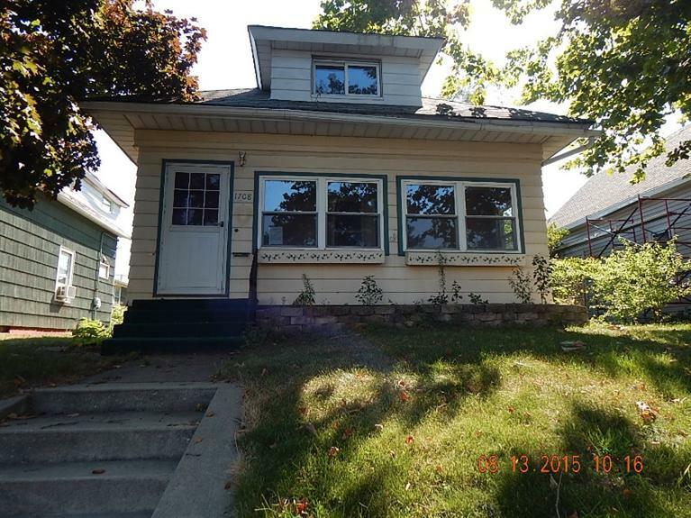 Property Photo: 1708 Ohio Street IN 46360