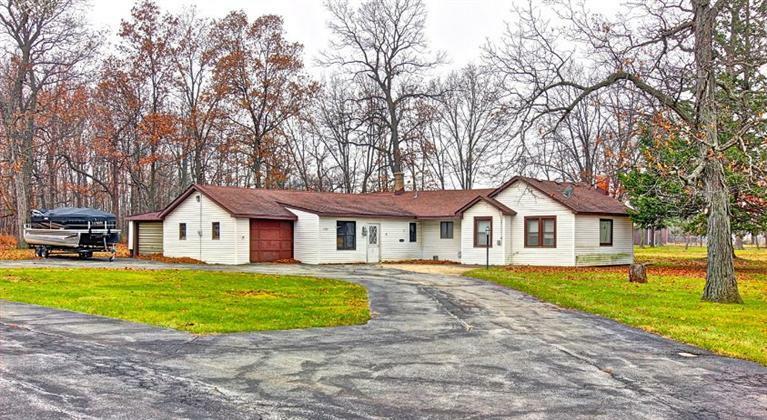 Property Photo: 9901 W 113th Avenue IN 46303