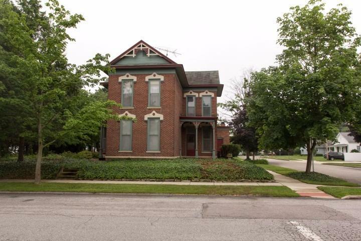 Property Photo: 202 S Filbert Street IN 46552