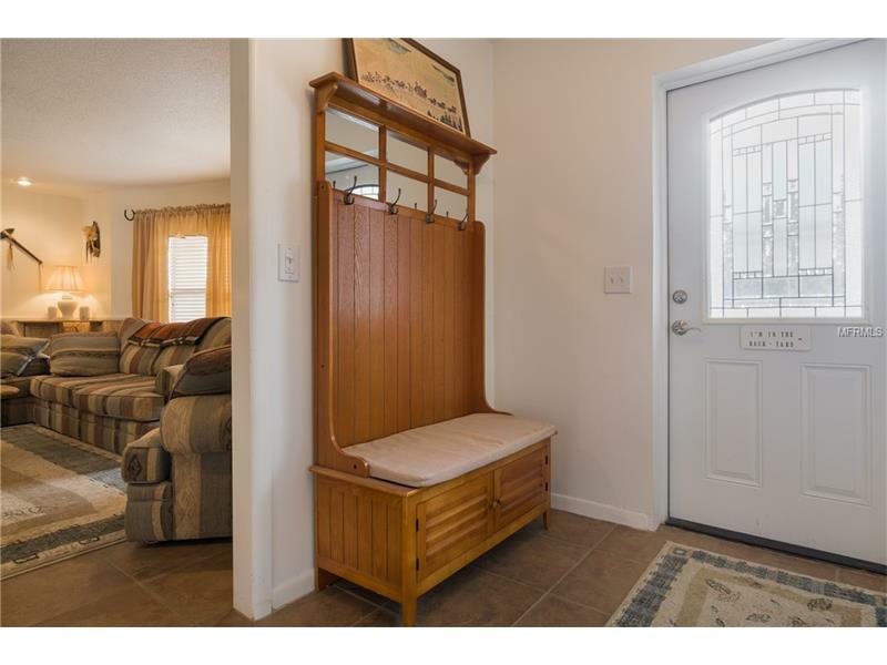 Property Photo:  18814 Hamilton Road  FL 33523 