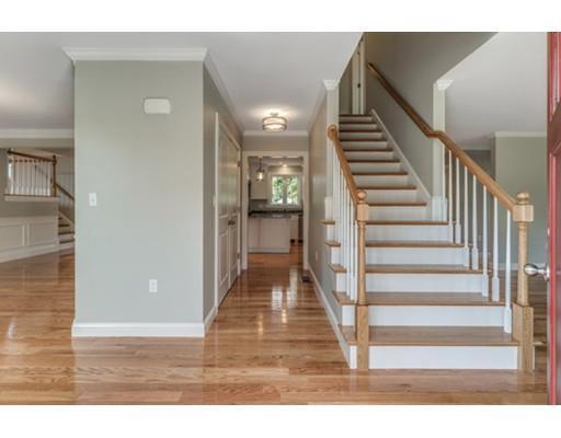 Property Photo:  4 Fox Run Drive  MA 01887 