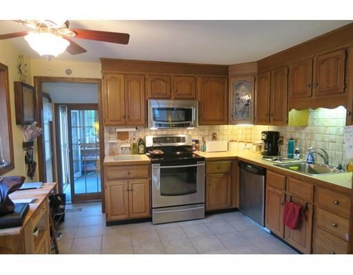 Property Photo: 7 Morningview Ave MA 01850