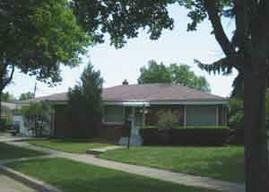 Property Photo:  9775 W Metcalf Pl  WI 53222-2664 