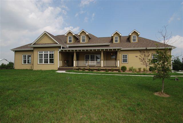 Property Photo: 152 Hunters Xing N WI 53086