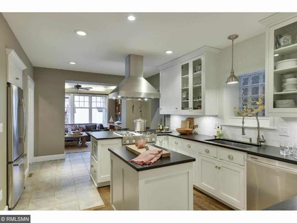 Property Photo: 2817 W 40th Street MN 55410