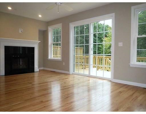 Property Photo: 4 Mapleview Lane 4E MA 01001