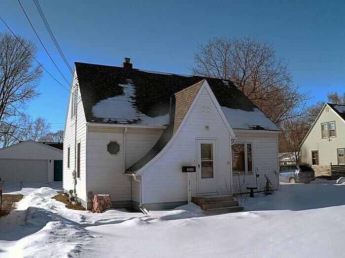 Property Photo:  3016 Losey Blvd S  WI 54601 