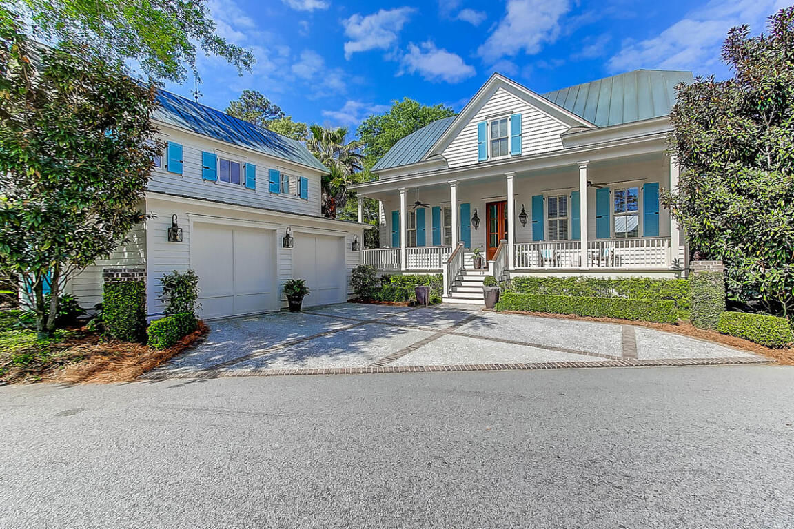 Property Photo:  19 Hopetown Road  SC 29464 