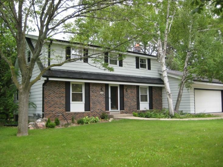 Property Photo:  11448 N Laguna Dr  WI 53092-3118 