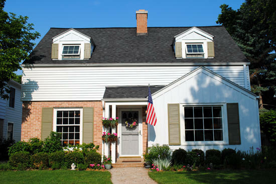 5046 N Kent Ave  Whitefish Bay WI 53217-5520 photo