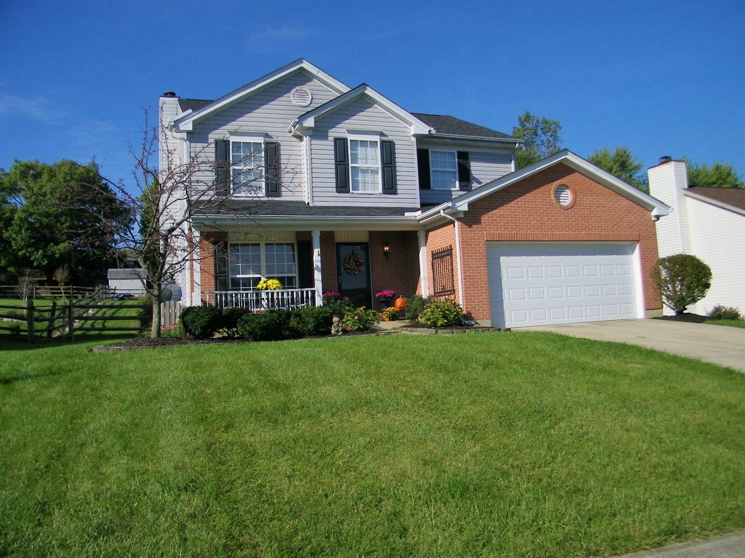 Property Photo:  6907 Autumn Glen Drive  OH 45069 