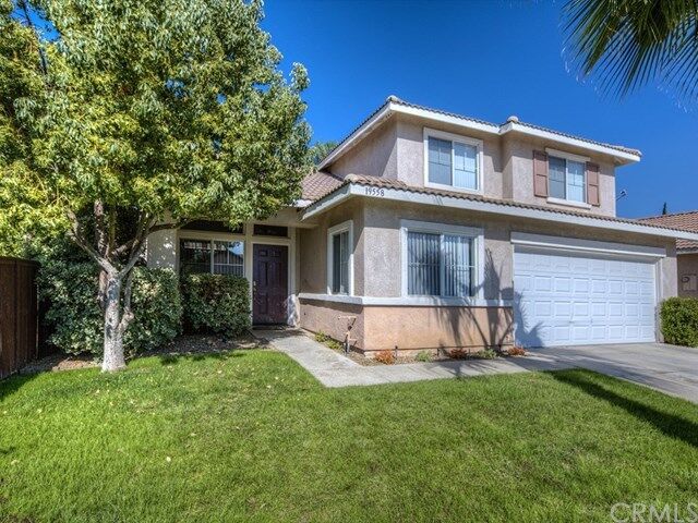 Property Photo: 19558 Perth Lane CA 92508