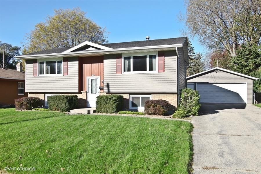 Property Photo: 1204 N 12th Ave WI 53090