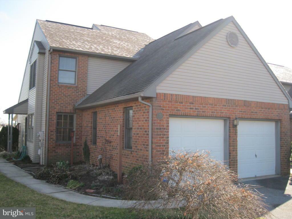 Property Photo: 73 Rockford Road PA 17554