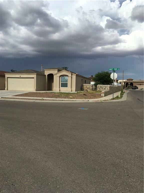 3208 Sunset Point Drive  El Paso TX 79938 photo