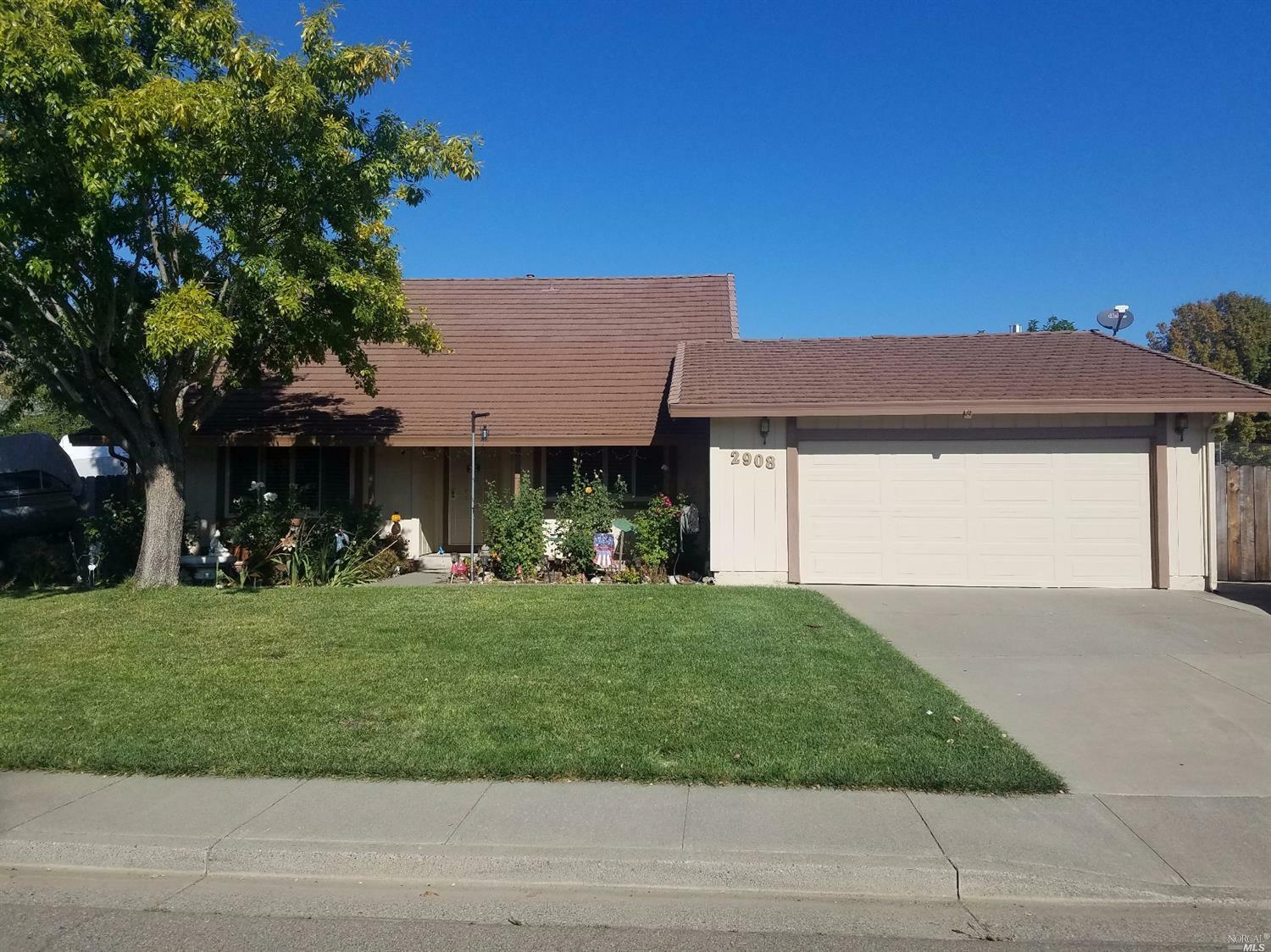 2908 Vista Grande Drive  Fairfield CA 94534 photo