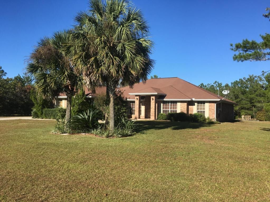 Property Photo:  4115 Big Buck Trail  FL 32539 