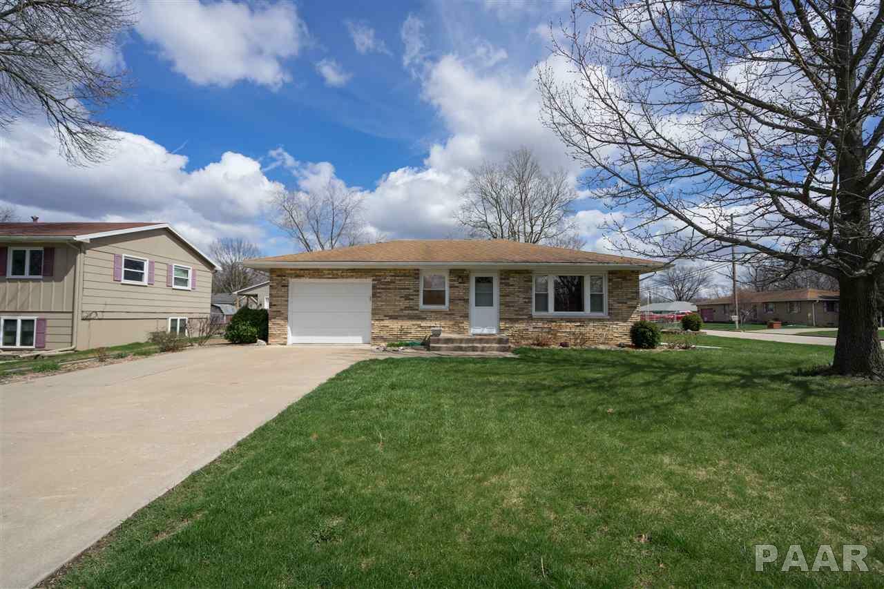 Property Photo:  100 Herman  IL 61611 