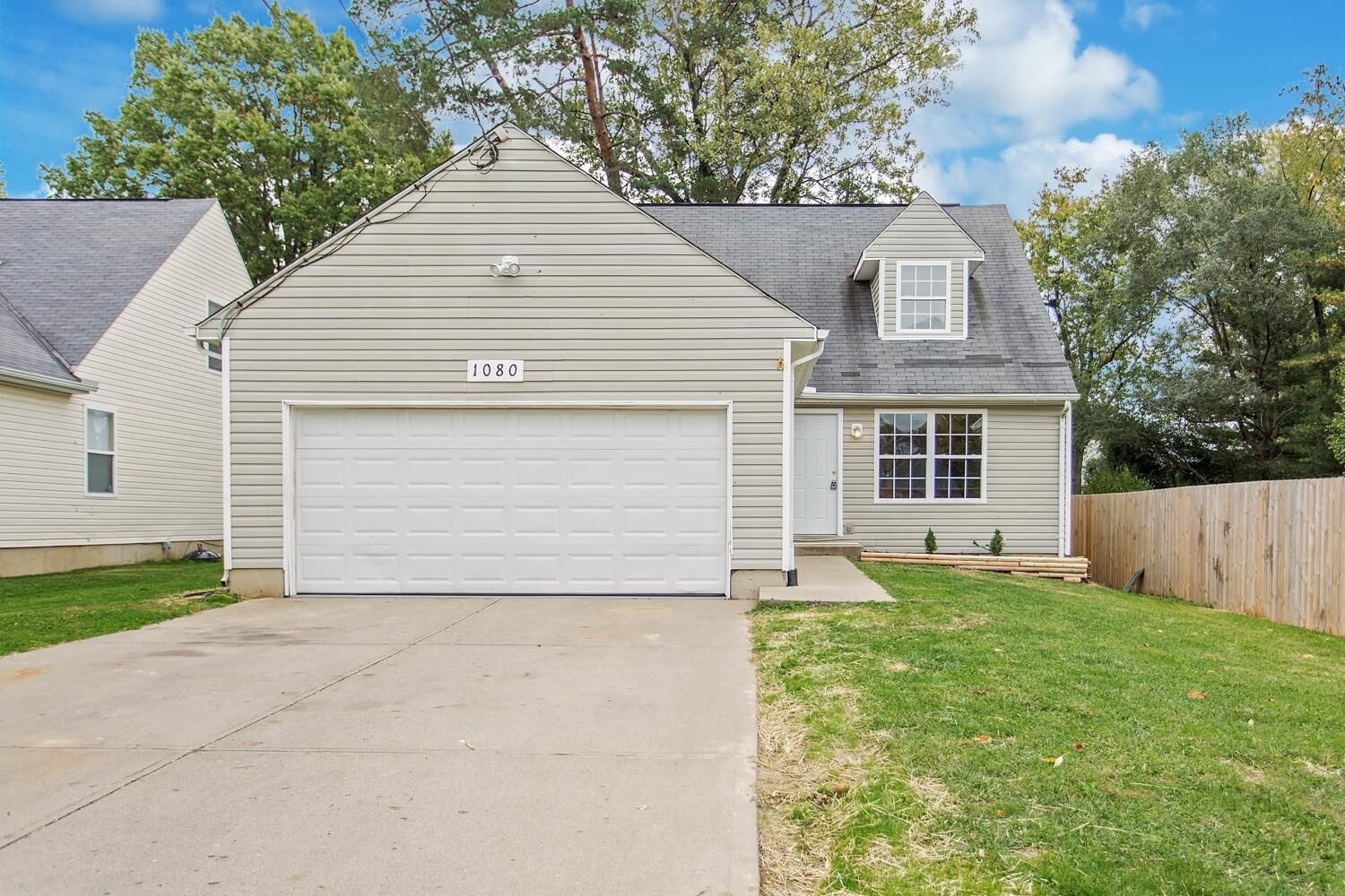 Property Photo:  1080 Beechmeadow Lane  OH 45238 