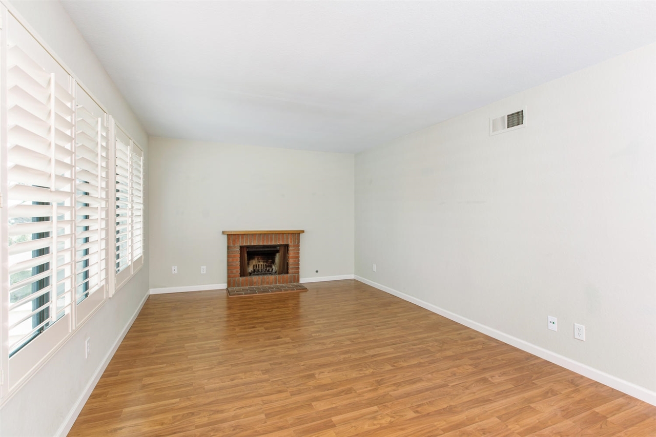 Property Photo:  891 Buttercup Rd  CA 92011 