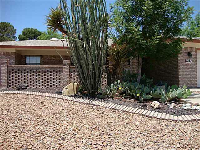 641 Agua Caliente Drive  El Paso TX 79912 photo