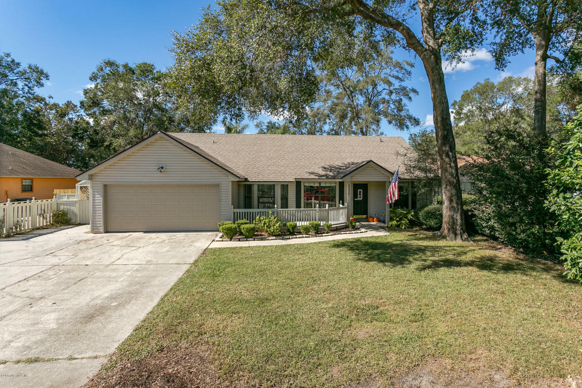 Property Photo:  3350 Penny Lane  FL 32068 