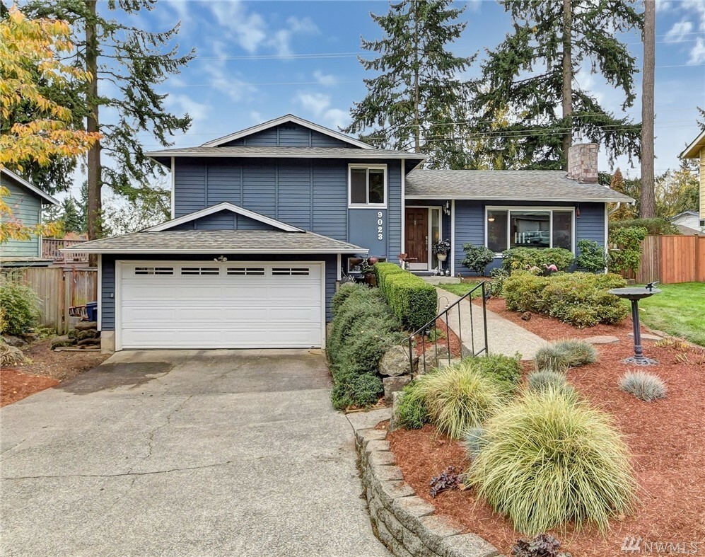 Property Photo:  9023 NE 132nd Place  WA 98034 