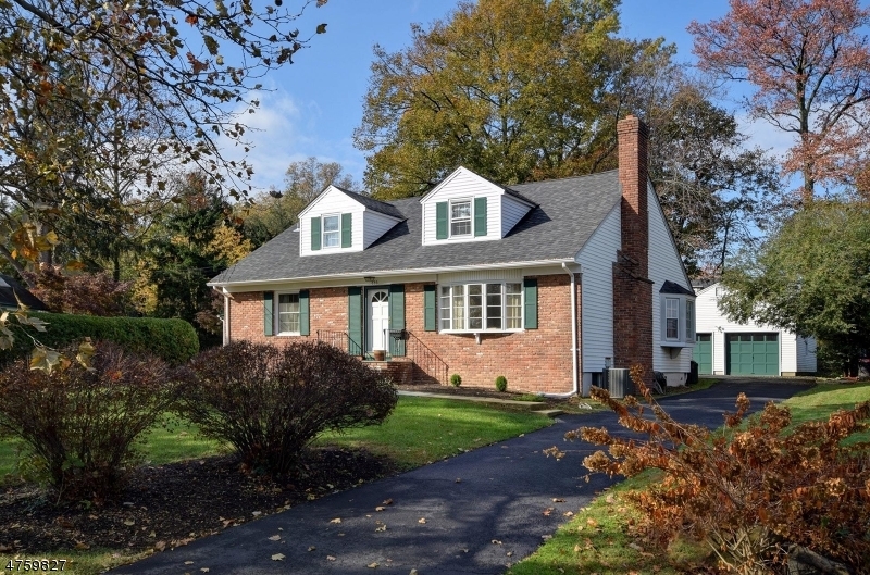 Property Photo: 835 Mountain Ave NJ 07090