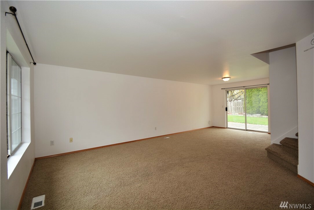 Property Photo:  7312 66th Dr NE  WA 98270 