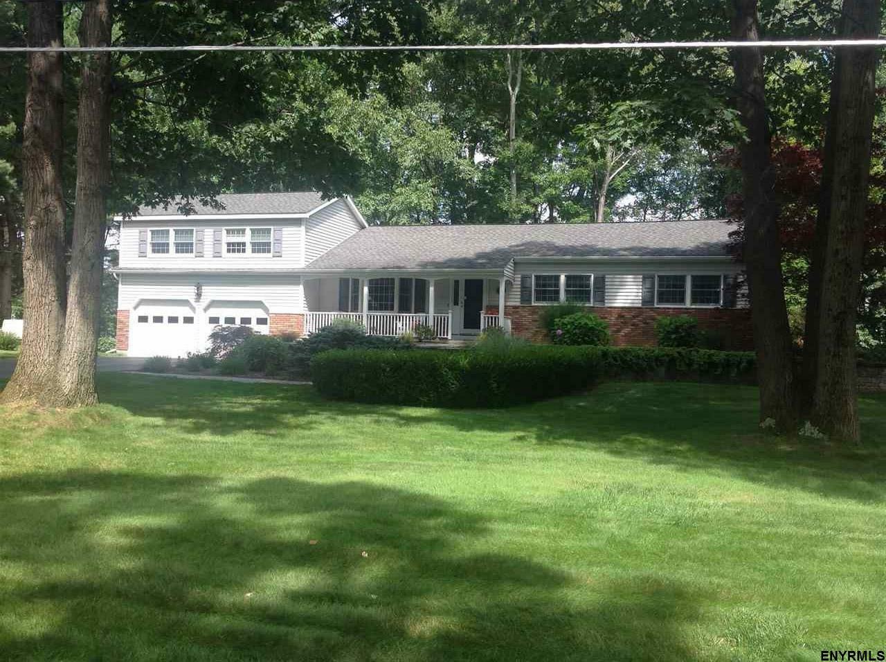 Property Photo:  14 Hearthside Drive  NY 12019 