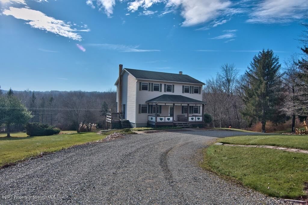 Property Photo:  132 Thomas Road  PA 18444 