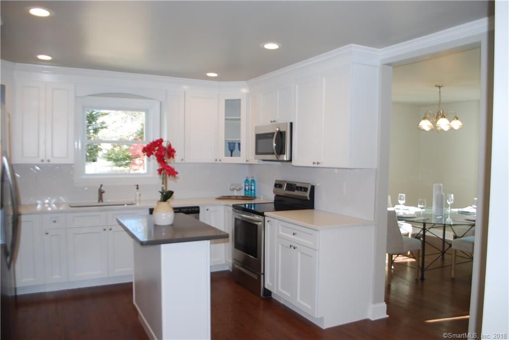 Property Photo:  23 Old Road  CT 06880 