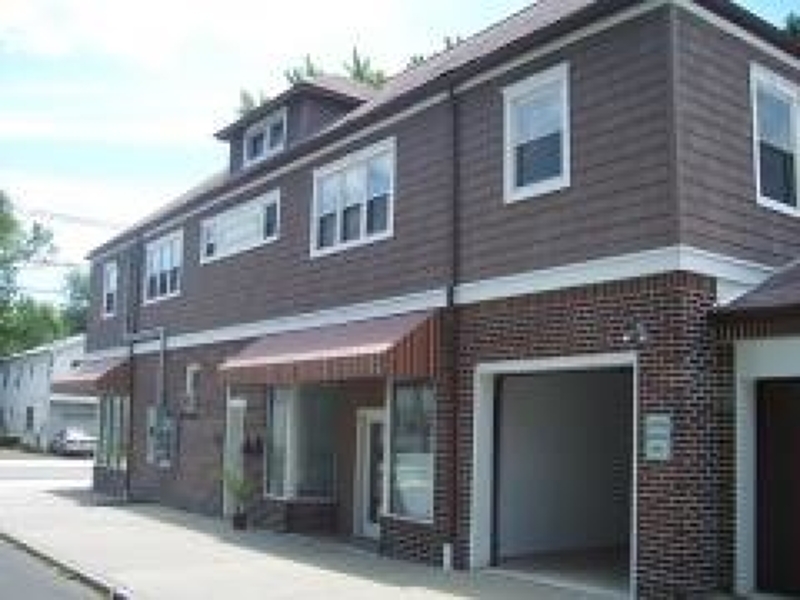 Property Photo:  683 Bloomfield Ave 2F  NJ 07110 