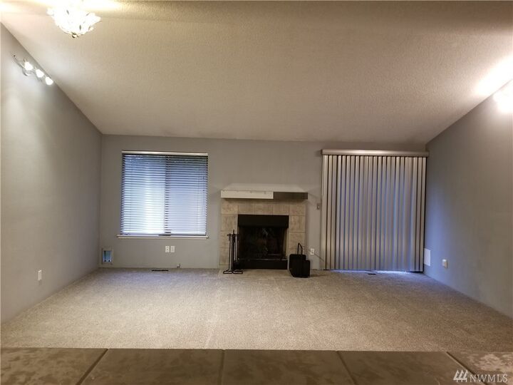 Property Photo:  1723 SW 307th St  WA 98023 