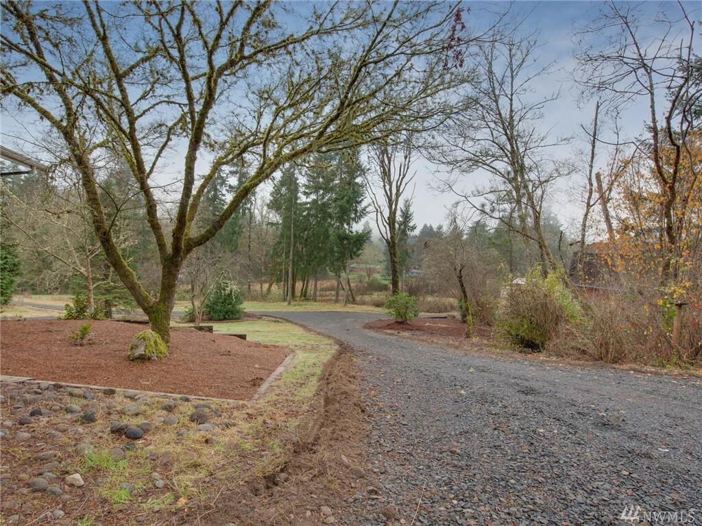 Property Photo:  167 Pogue Lane  WA 98611 