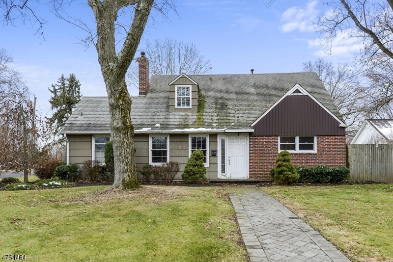 Property Photo: 272 Nagle St NJ 08805