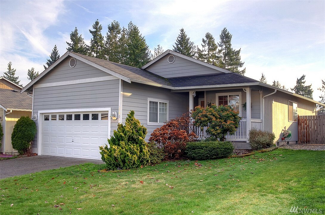 Property Photo:  17901 110th St Ct E  WA 98390 