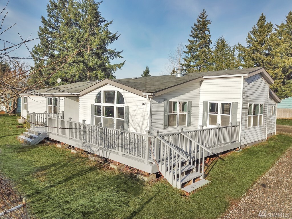 Property Photo:  159 131st St E  WA 98445 